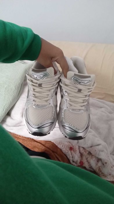 Asics ténis em excelente estado