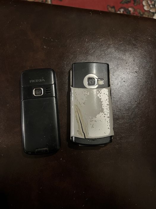 Старі  телефони