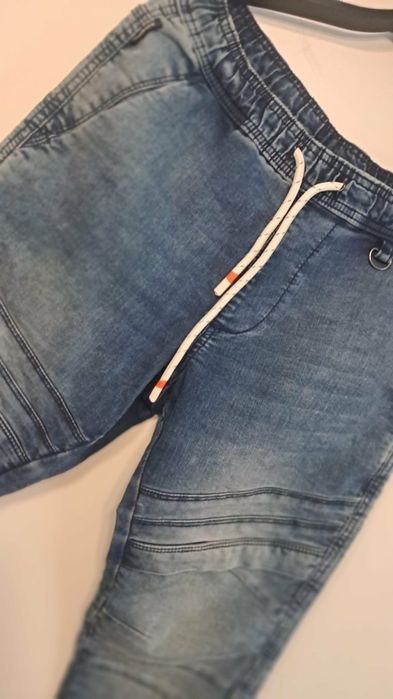 Spodnie męskie joggery cropp 28/32