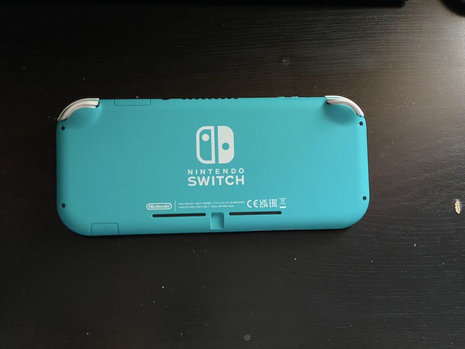 Nintendo Switch Lite c/ jogo