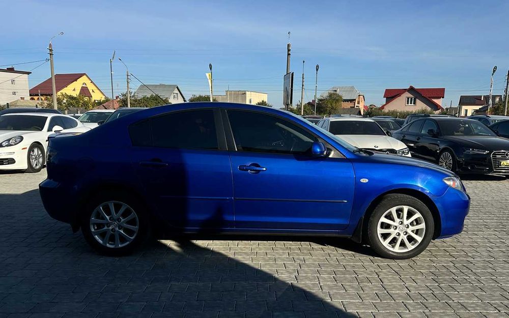 Mazda 3 2009 року