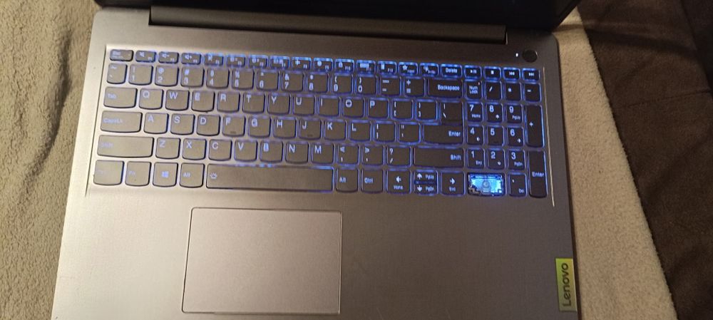 Lenovo IdeaPad 3 15ITL6 | i3 11gen | 8GB RAM | SSD | Windows 10 |