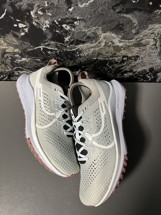 Кросівки чоловічі Nike React Pegasus Trail 4 40.5р