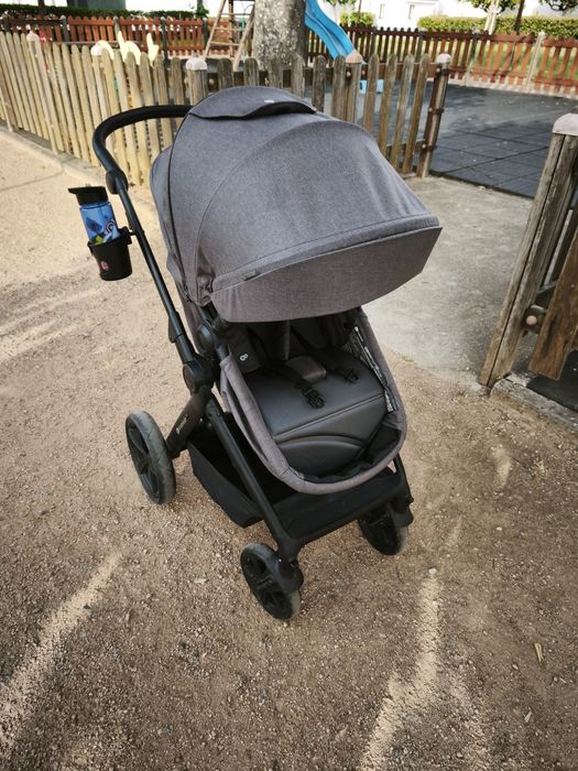 Carrinho bebe kinderkraft 3-1 quase como novo