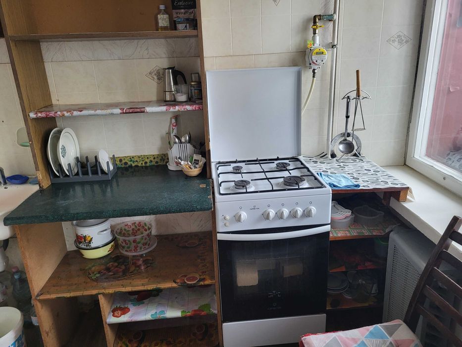 Без% продаж 1 -но кім Любоміра Гузара 19 комарова отрадний соломенскій