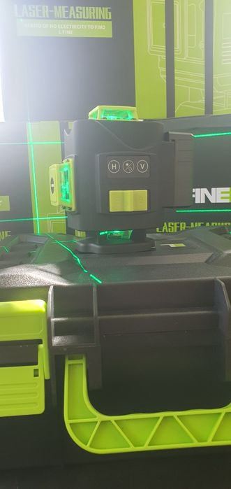 Laser Laser LFINE 4D 16 linhas
Contem mala com acessórios
Comand