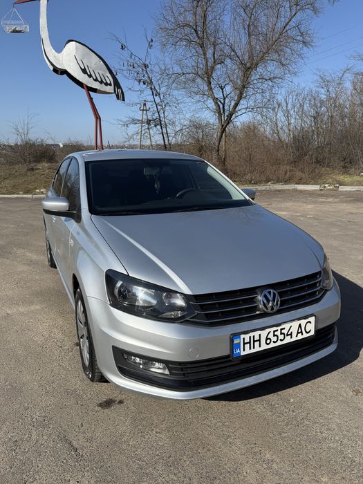 Volkswagen polo 1.4 V поколения 2017 року
