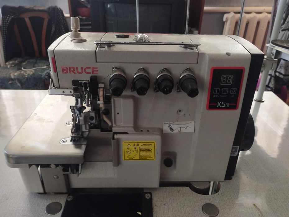 ОвелокBRUCE X5S-4-M03/333 высокоскоростной 4-ниточный промышленный