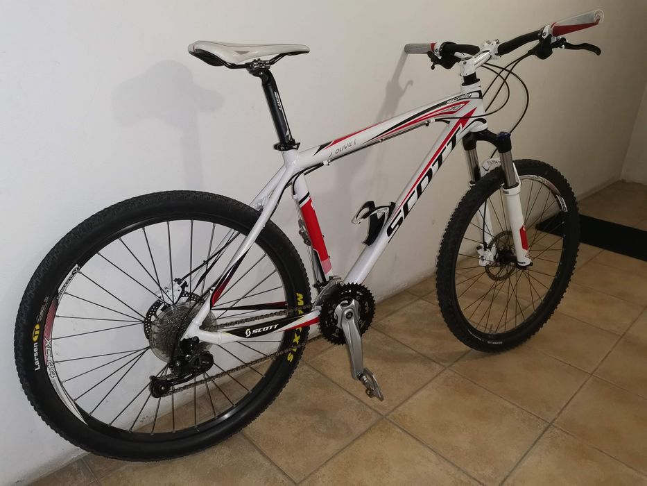 Bicicleta scott Scale 50 (como nova)