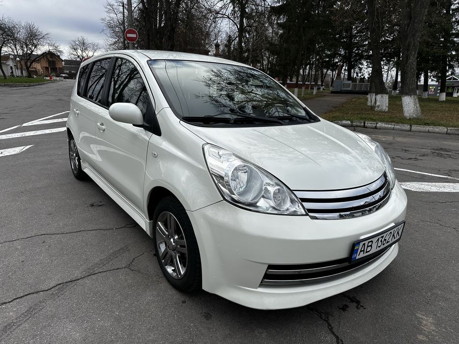 Nissan Note 2011 avtomat