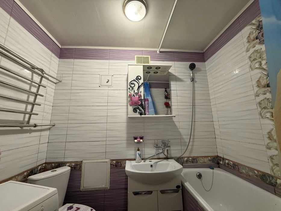 Продам 2к квартиру з євроремонтом, Виставка. VRV ID: 33062