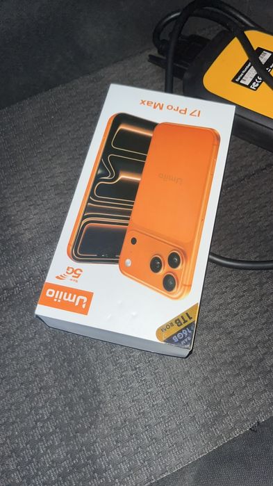 Iphone 17 Pro max ruplica