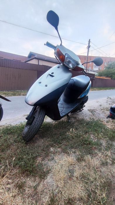 Suzuki lets 2 new
