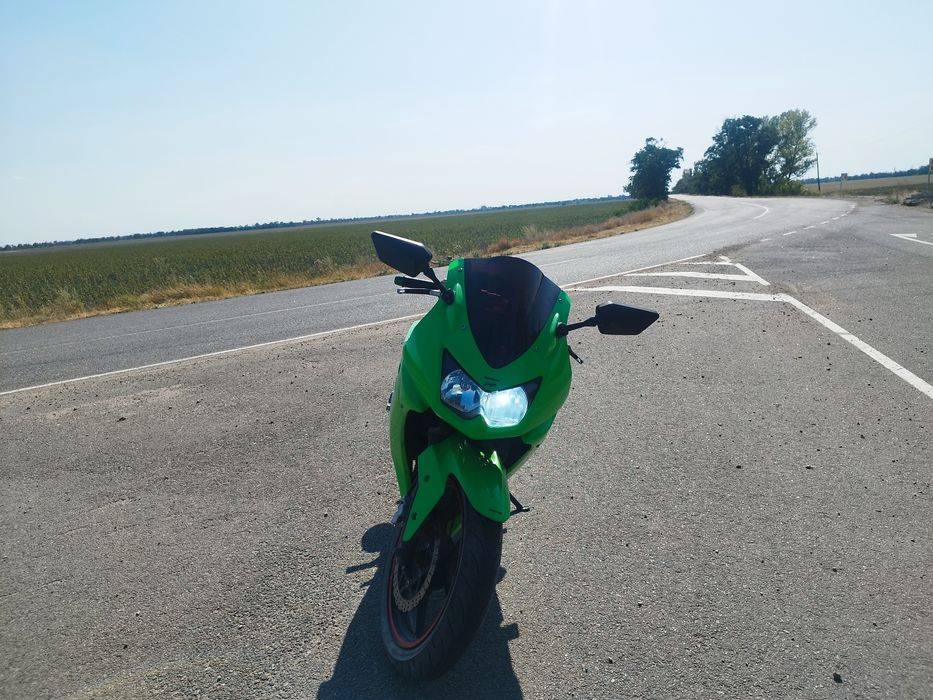 Продам Kawasaki ninja 250