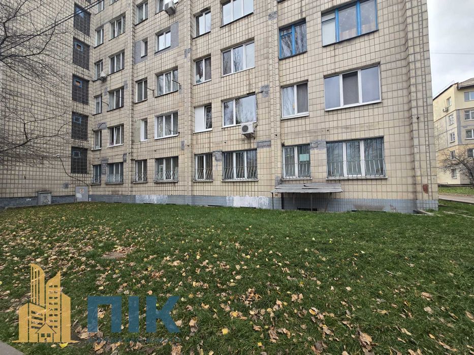 Без%! Приміщення 215 м2, Комфорт Таун, висока стеля, вул. Калунаська