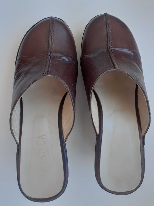 Socas castanhas em pele