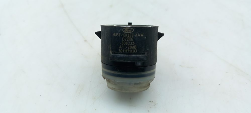 Sensor de estacionamento trás FORD Fiesta VII (HJ, HF)