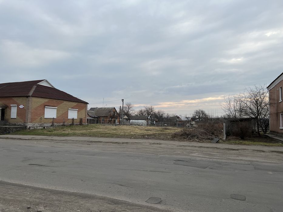 Продам Земельну Ділянку в ЦЕНТРІ МІСТА !!!