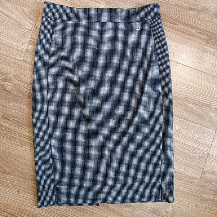 Spódnica midi TOP Secret rozm.36