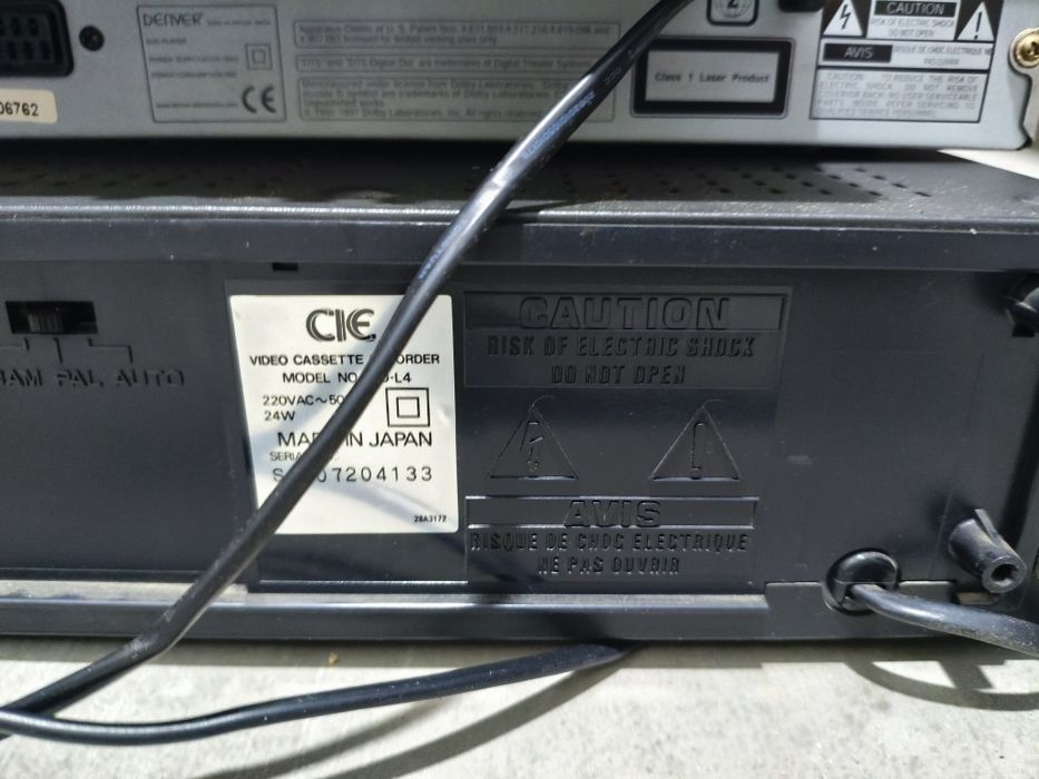 Leitor de DVD e VHS