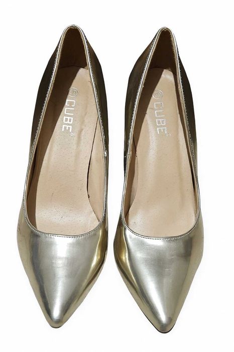 Туфлі човники лодочкі лаковані Cube