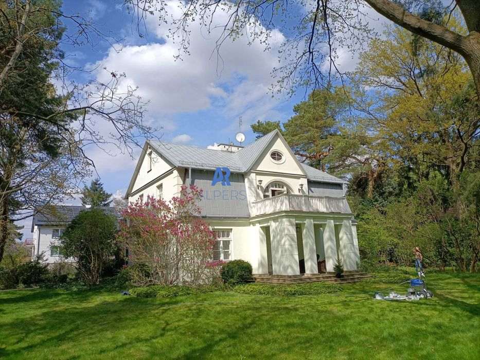 Mycie Malowanie Dachów Elewacji Czyszczenie dachu renowacja kominów