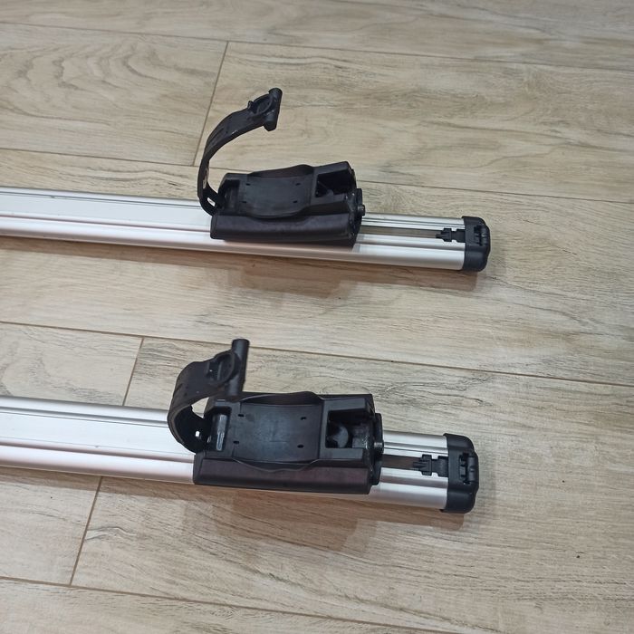 THULE belki bazowe Scenic 3  Megane 3  Renault