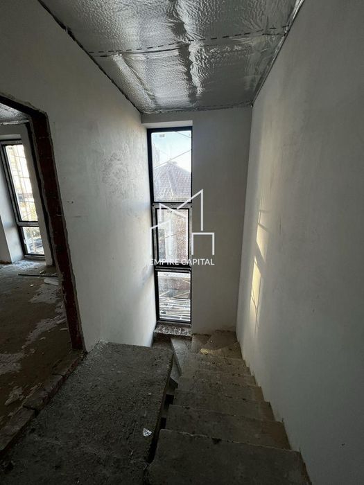 Без комісії Продаж Таунхауса у місті Львів | Гараж + тераса