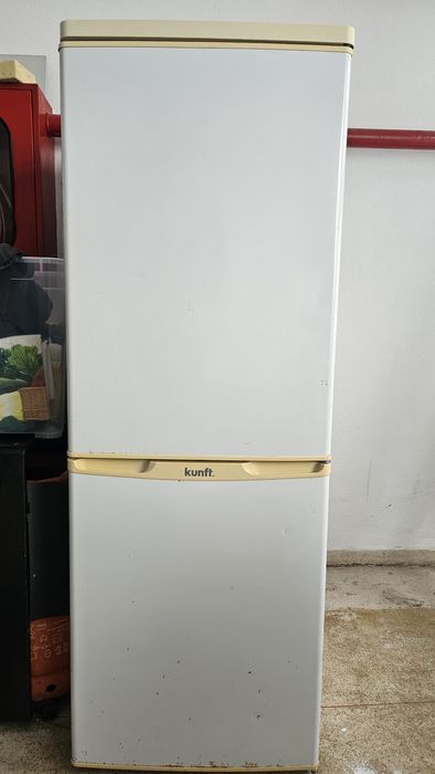 Frigorífico kunft funciona 100%