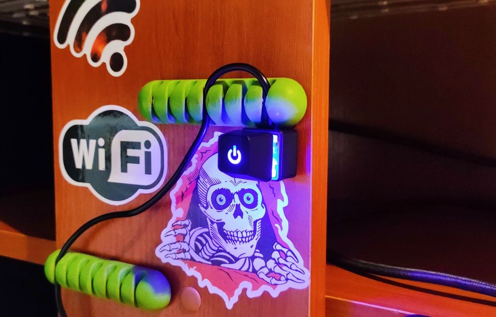 Кнопка для включення комп'ютера, 10 метрів, з підсвічуванням