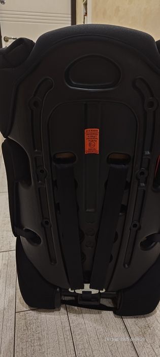 Дитяче автокрісло