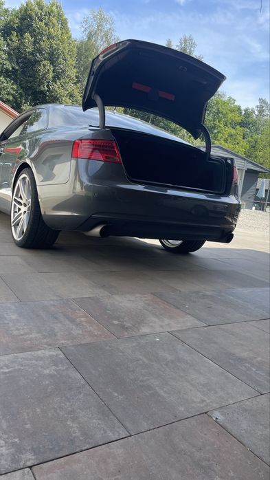 Zderzak tylny Audi A5 8T Coupe 2013, Kod lakieru: LZ7S