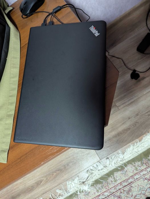 Ноут. Lenovo ThinkPad E555/ 15.6AMDA6-7000/8GB RAM/512GB SSD/RadeonR4