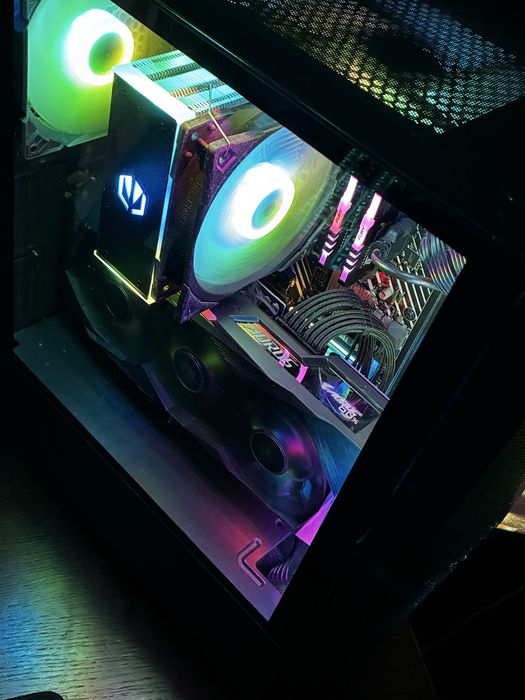 Komputer  gamingowy intel 12gen. Rtx 3070 32gb ram 2 TB SSD zamienie