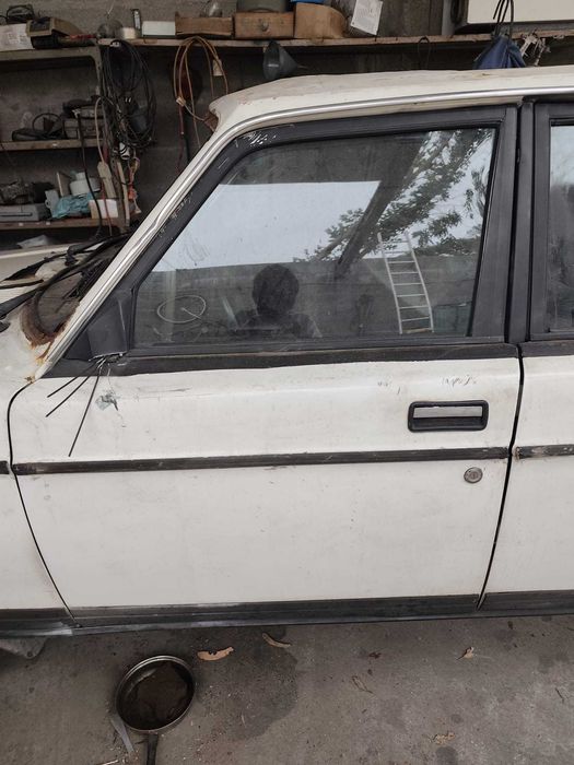 Carrinha Volvo Comercial 2 Lugares 6 cilindros
