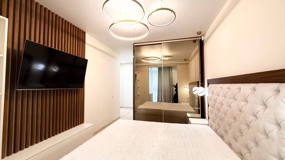 Продам 4-комнатную квартиру в ЖК Атлант. 3 спальни. Мебель и техника.