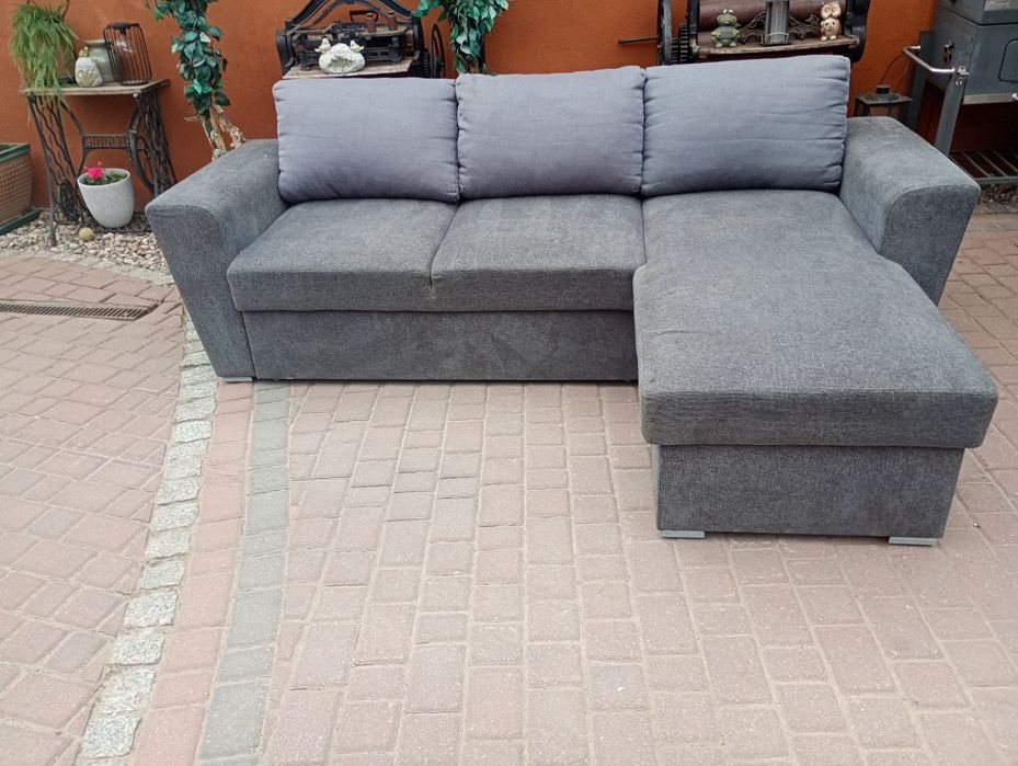 Narożnik rozkładany skrzynia na posciel