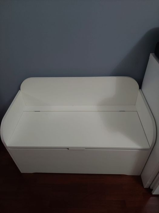 Baú  / banca / arca