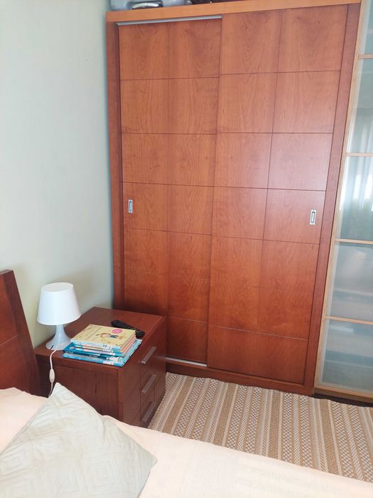 Quarto casal completo madeira maciça estilo moderno