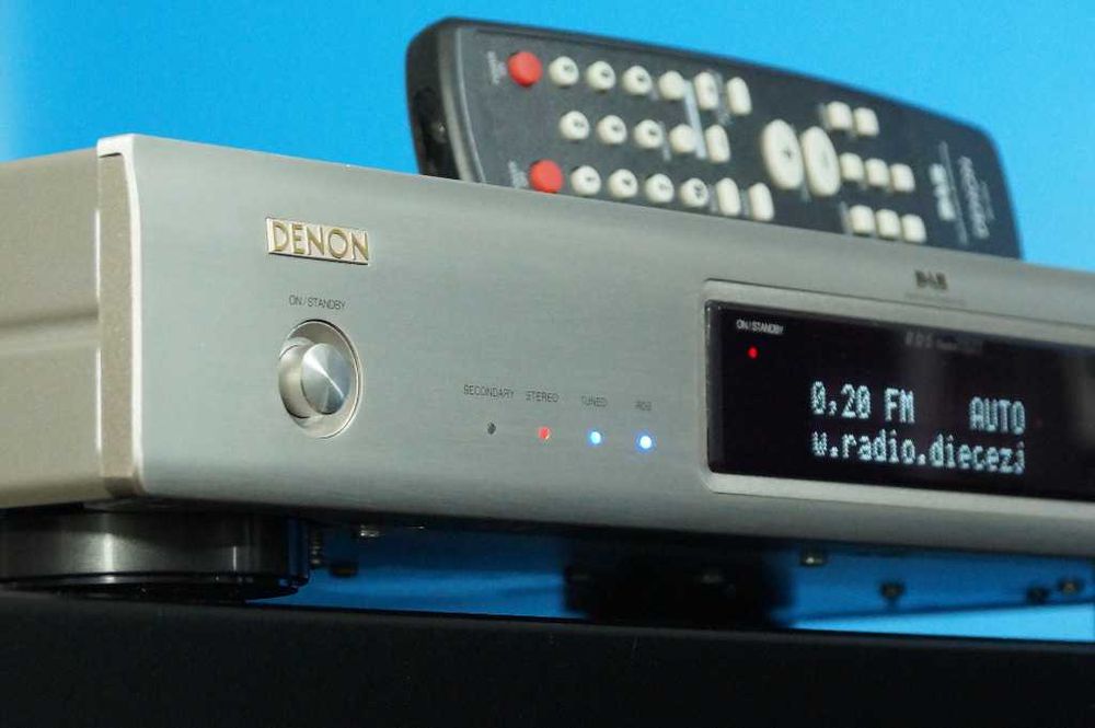 Tuner radiowy marki DENON TU-1800AE   z pilotem i kartonem GWARANCJA