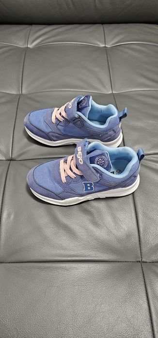 Buty sportowe Bejo roz.30 dł.wkładki 19,5 cm.