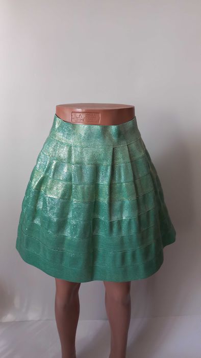 Коротка бірюзова спідниця 48 46 розмір