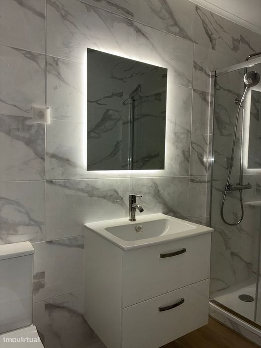Apartamento T4 Barreiro Remodelado