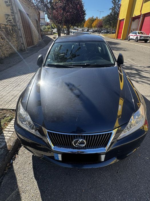 Lexus IS 220