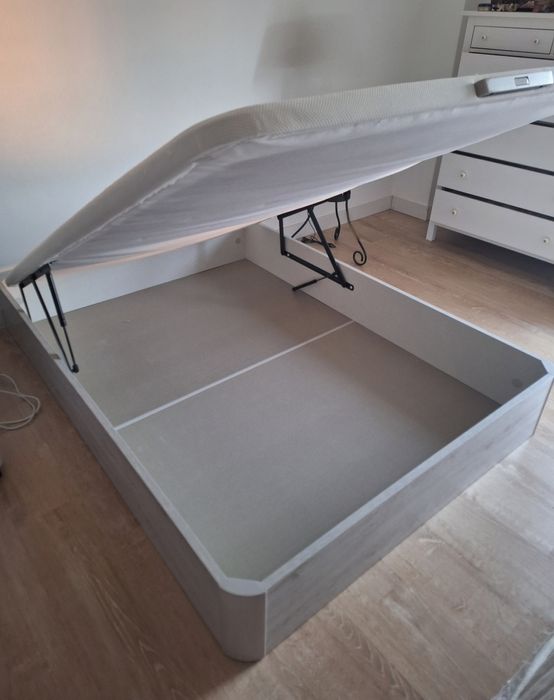 Sommier Pikolin 140×190 e colchão