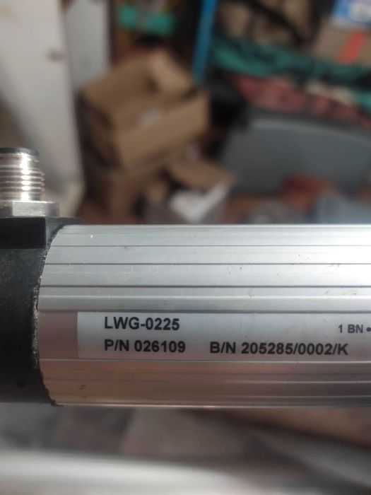 Линейный потенциометр LWG-0225