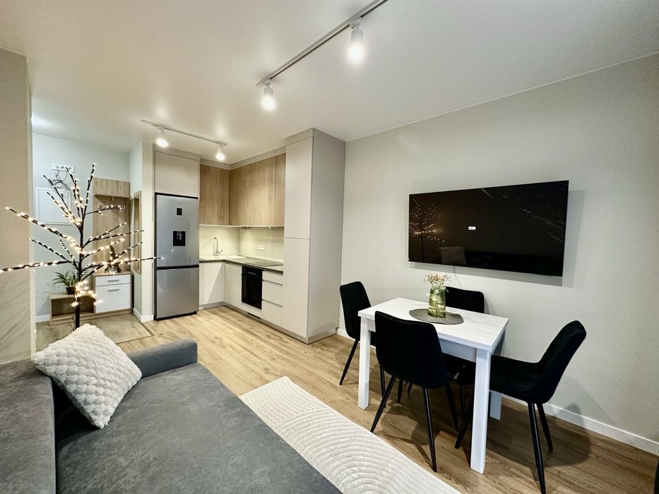 Оренда 1 кімнатна квартира вул. Роксоляни , новобудова, євроремонт.