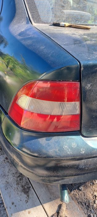 Стопи задні фари опель вектра б opel vectra b