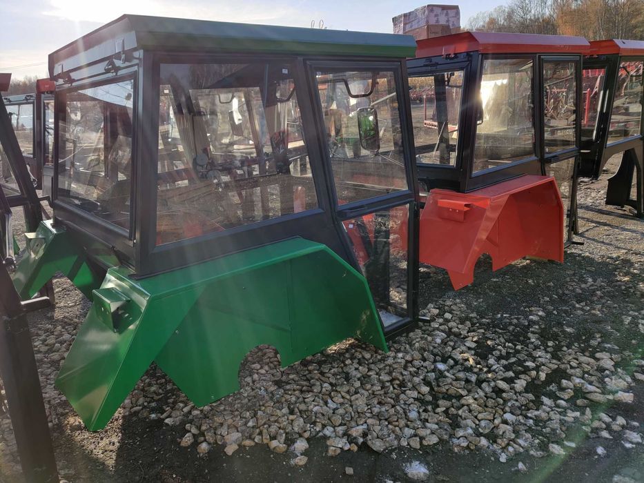 CZEŚĆ do traktora -KABINA Ursus C330 C360 NOWA