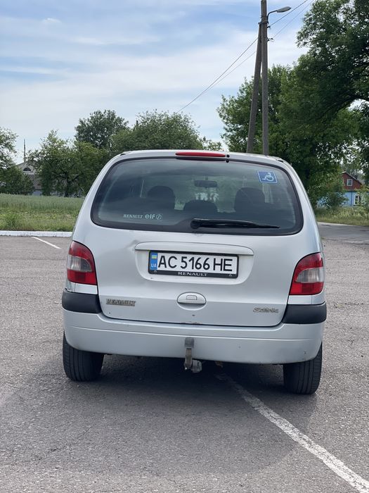 Renault Scenik 1